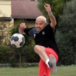 VIDEO: Los Nohejbalos dominovali na hřišti i v pivní štafetě
