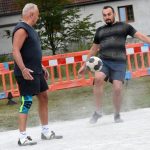 VIDEO: Los Nohejbalos dominovali na hřišti i v pivní štafetě