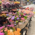 Ve Strakonicích otevřel nový hypermarket Albert s pestrou nabídkou specialit i běžného zboží. Zákazníci nakoupí s 10% slevou