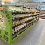 Ve Strakonicích otevřel nový hypermarket Albert s pestrou nabídkou specialit i běžného zboží. Zákazníci nakoupí s 10% slevou