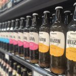 Ve Strakonicích otevřel nový hypermarket Albert s pestrou nabídkou specialit i běžného zboží. Zákazníci nakoupí s 10% slevou