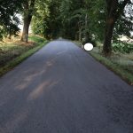 AKTUALIZOVÁNO: U silnice mezi Milevskem a Hajdou ležela mrtvá seniorka s kolem. Policie hledá svědky