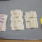 Kriminalisté dopadli dealera, který prodával drogy lidem na Českokrumlovsku