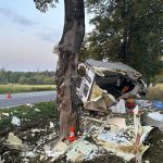 AKTUALIZOVÁNO: Vážná nehoda na Písecku. Řidička narazila s dodávkou do stromu