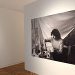 Dílo sochařky Marie Bartuszové ukazuje v Alšovce sílu ticha a křehkosti