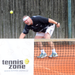 Tomáš Kainráth na Masters využil absence vítěze seriálu