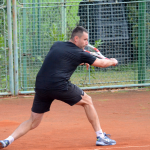 Tomáš Kainráth na Masters využil absence vítěze seriálu
