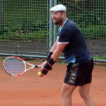 Tomáš Kainráth na Masters využil absence vítěze seriálu