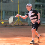 Tomáš Kainráth na Masters využil absence vítěze seriálu