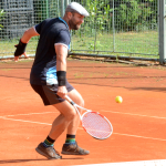 Tomáš Kainráth na Masters využil absence vítěze seriálu