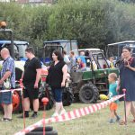 Dráchovská Traktoriáda přilákala stovky lidí. Největší show nabídla jízda pralesem