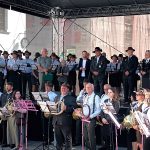 Vodníci i myslivci oblékají zelenou a potkali se v Třeboni