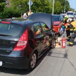 Dopravu v Budějovicích komplikuje nehoda dvou aut