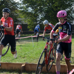 Bernartický cyklokros opanoval Jakub Elbadri z Prostějova