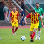 Fotbal: Krumlovská rezerva si otevřela střelnici. Chvalšiny odjely s půltuctem i červenou kartou