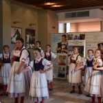Hotel Zvíkov hostil setkání dětských folklorních souborů. Přijely z jižních Čech i Rakouska