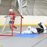 VIDEO: Plánští hokejbalisté zahájili novou sezonu porážkou. Od osmičlenného Olympu schytali bůra