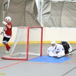 VIDEO: Plánští hokejbalisté zahájili novou sezonu porážkou. Od osmičlenného Olympu schytali bůra