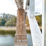 Hasiči lezci otestovali své schopnosti na bývalém železničním mostě u Červené nad Vltavou