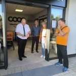 V Měšicích otevřel supermarket COOP TIP. Davy zákazníků už čekaly
