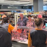 V Měšicích otevřel supermarket COOP TIP. Davy zákazníků už čekaly