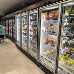 V Měšicích otevřel supermarket COOP TIP. Davy zákazníků už čekaly