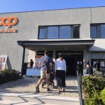 V Měšicích otevřel supermarket COOP TIP. Davy zákazníků už čekaly