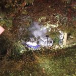 AKTUALIZOVÁNO: Tragická nehoda u obce Sedlec. Řidič uhořel