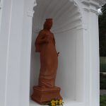 Do kapličky v Plané nad Lužnicí se vrátila socha svaté Barbory