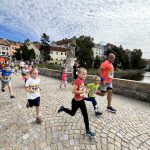 Běhu mezi mosty v Písku se zúčastnil rekordní počet běžců. Bylo jich přes tisíc