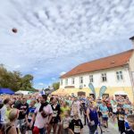 Běhu mezi mosty v Písku se zúčastnil rekordní počet běžců. Bylo jich přes tisíc