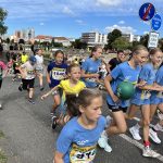 Běhu mezi mosty v Písku se zúčastnil rekordní počet běžců. Bylo jich přes tisíc