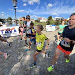 Běhu mezi mosty v Písku se zúčastnil rekordní počet běžců. Bylo jich přes tisíc