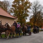 Hubertská jízda přilákala do Zálší čtyřicítku koní a deset spřežení