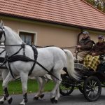 Hubertská jízda přilákala do Zálší čtyřicítku koní a deset spřežení