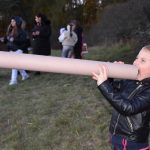 Milevské Strašidýlkování u fotopointu vylákalo rodiče s dětmi nad město