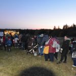 Milevské Strašidýlkování u fotopointu vylákalo rodiče s dětmi nad město