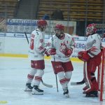 VIDEO: Kohouti porazili v důležitém sousedském souboji v tabulce Frýdek-Místek. Táborští přišli o nulu až v poslední periodě