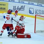 VIDEO: Kohouti porazili v důležitém sousedském souboji v tabulce Frýdek-Místek. Táborští přišli o nulu až v poslední periodě