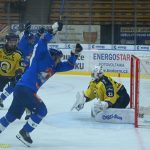 VIDEO: Hokejisté Tábora se radovali v šesté minutě poprvé a naposledy. V dalších třetinách už je Zlínští skórovat nenechali