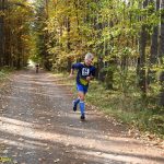 VIDEO: Vítězství na Krosu okolo Soukeníku vybojoval bývalý mistr republiky v maratonu. Mezi ženami vládla Zita Plachá z Tábora