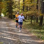 VIDEO: Vítězství na Krosu okolo Soukeníku vybojoval bývalý mistr republiky v maratonu. Mezi ženami vládla Zita Plachá z Tábora
