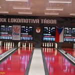 VIDEO: Kuželkářský maraton přilákal do Tábora početné zástupy zájemců o nekonečné koulení