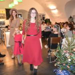 Módní přehlídka v Latinské škole představila barevný styl podzimu