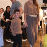 Módní přehlídka v Latinské škole představila barevný styl podzimu