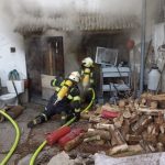 Při požáru kotelny rodinného domu v Oldřichově na Táborsku skončil jeden člověk v péči záchranářů