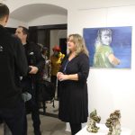 Barvou a hlínou. V plánské Galerii Fara vystavují Irena a Otakar Novákovi