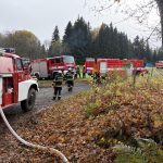 Požár a srážka drážního vozidla s německými cyklisty. U Stožce se konalo velké česko-německé cvičení