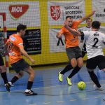 FUTSAL: Dream Team a Delfíni stále bez porážky, tři body také pro Ovečky, Aisin a Chelsea