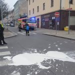 Vylitá barva ochromila sobotní provoz na hlavní táborské ulici